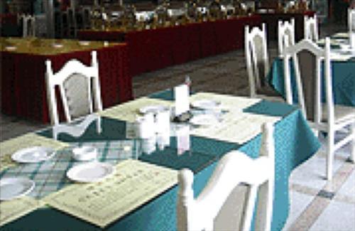 365Days Inn Hotel Ичанг Ресторант снимка